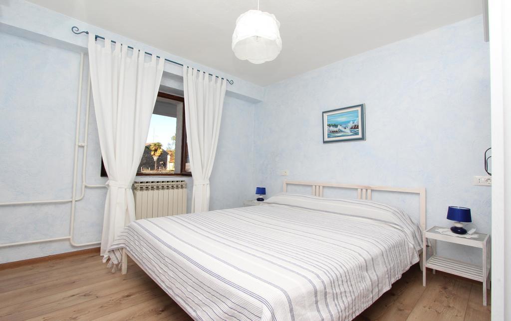 Apartments Midea 2 Rovinj Phòng bức ảnh